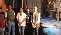 পাবনায় ১ লাখ ২০ হাজার লিটার তেল জব্দ